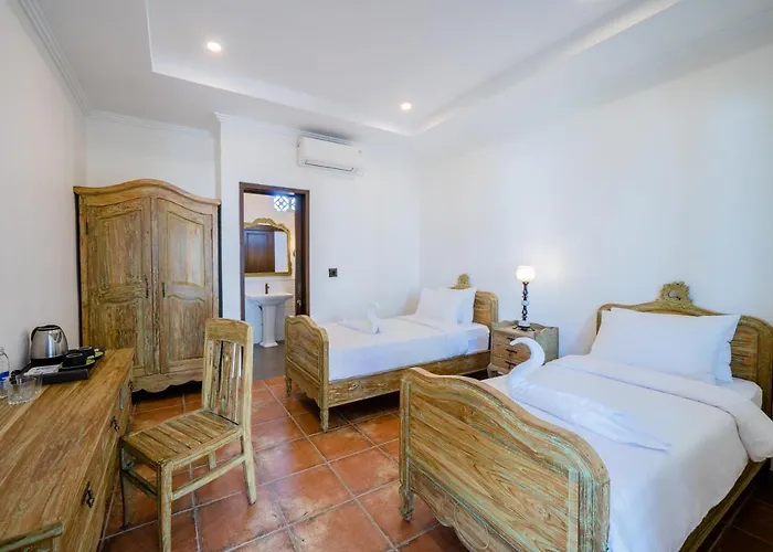 Hotel Pitaloka By Dewizz Management Sanur